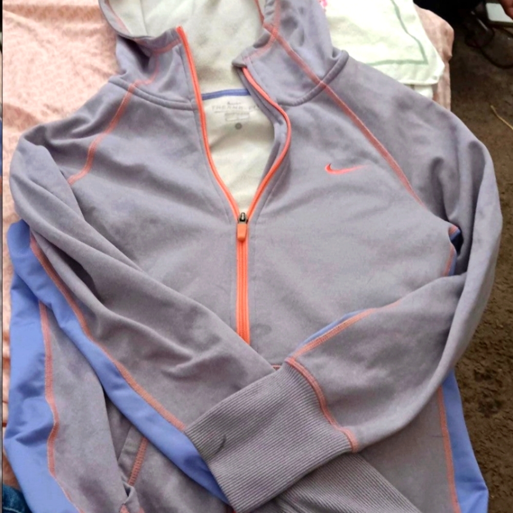 Nike zip up fleece